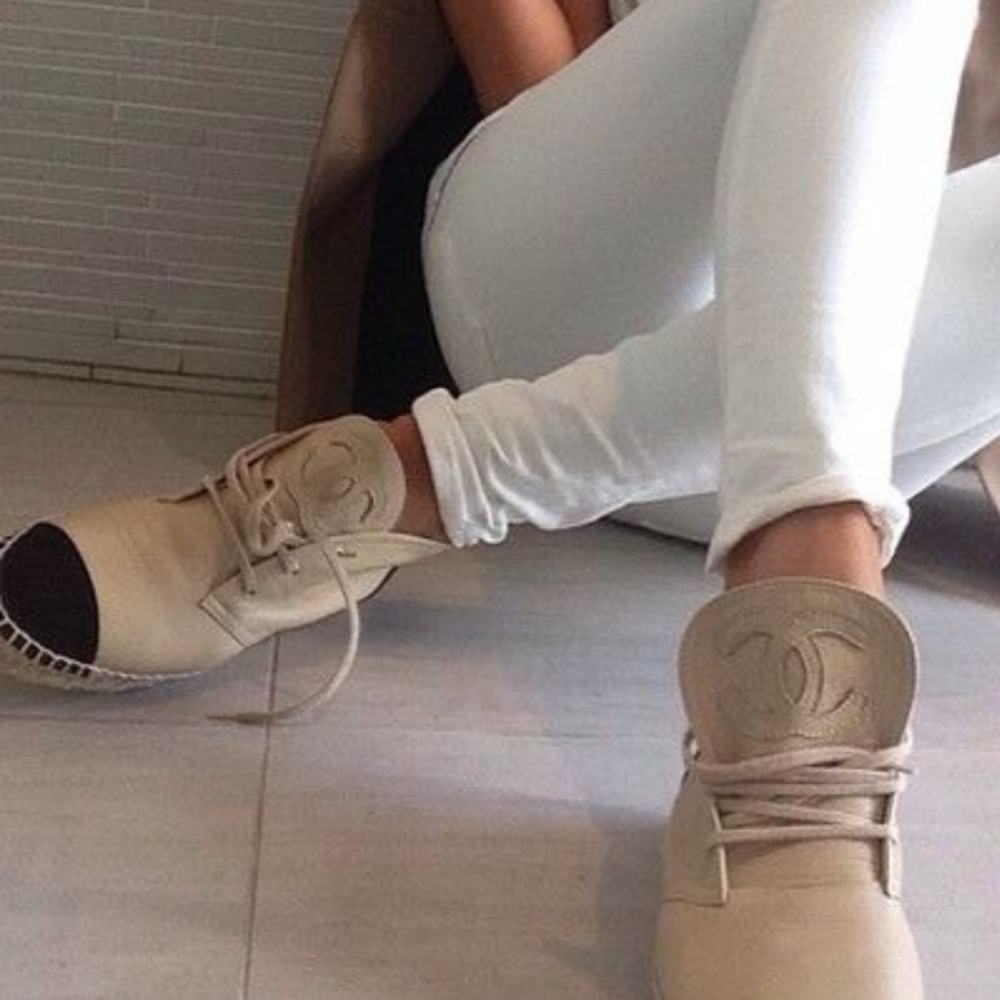 CHANEL Two-Tone Espadrilles in Cream and Black